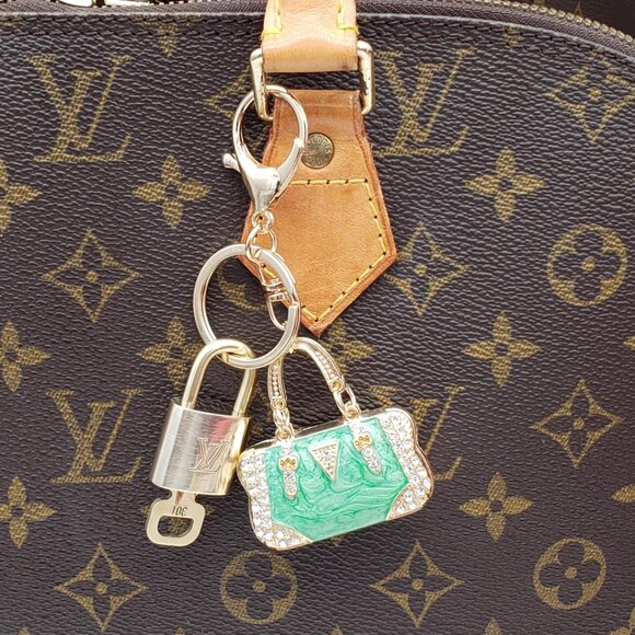 Authentic Louis Vuitton Lock & Key with unbranded Bagcharm, Keycharm, Keychain - Picture 6 of 7